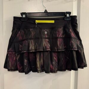 Lululemon Pace Setter Skirt Regular Length Midnight Iris Multi Black